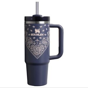 Stanley Navy Bandana Travel Mug(Blue corn paisley)
